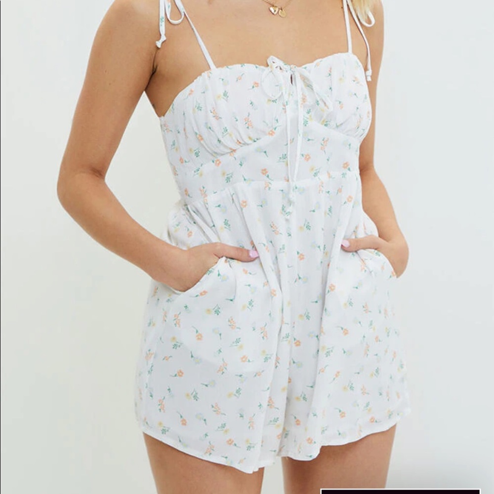 Kendall & Kylie Pacsun Romper